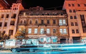 Kyiv Art Apartments Near Golden Gate